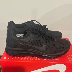 Nike Air Max 2013 Red Box